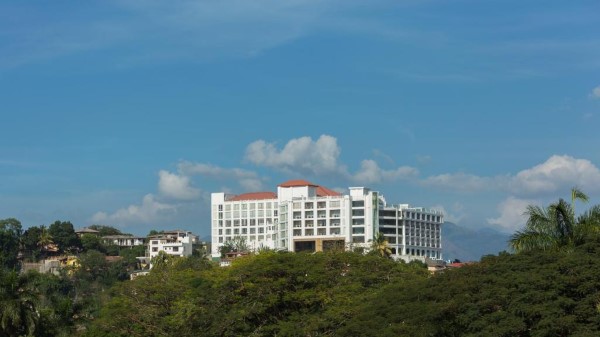 Grand Kandyan